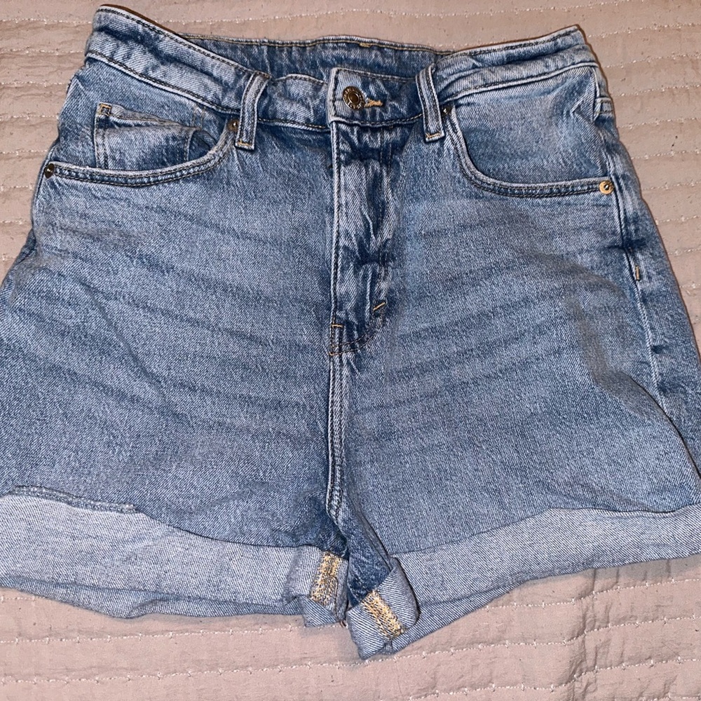 H&M shorts